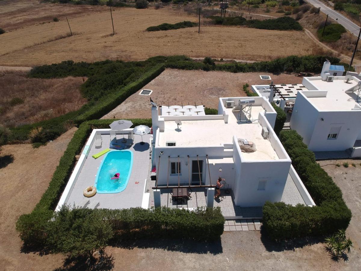 Sea Breeze Vila Lacónia Exterior foto