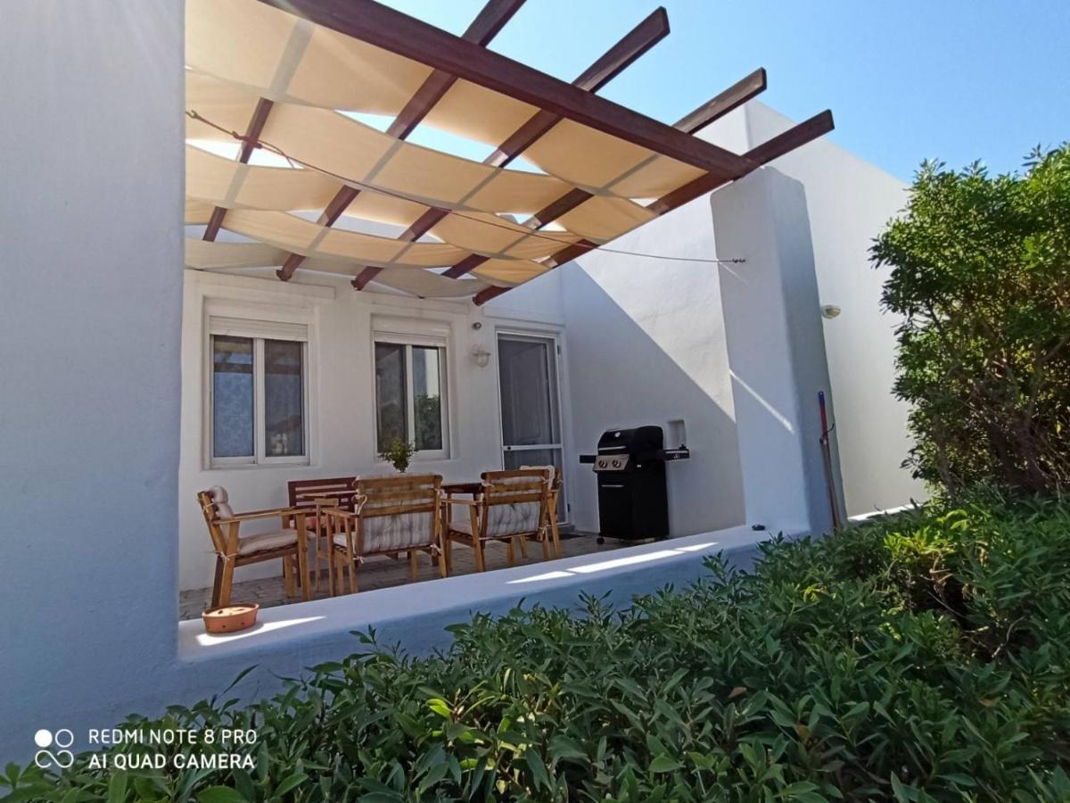 Sea Breeze Vila Lacónia Exterior foto